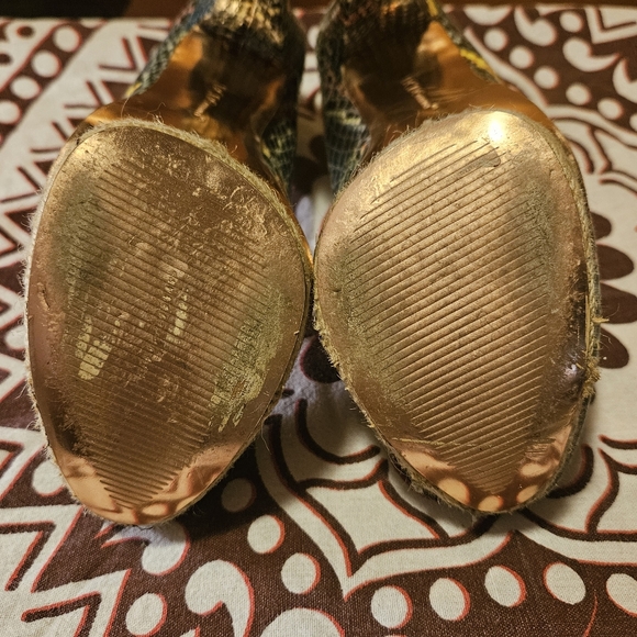 Y2k BCBGenergation Vintage SIZE 5.5 snakeskin print platform heel - Picture 11 of 16